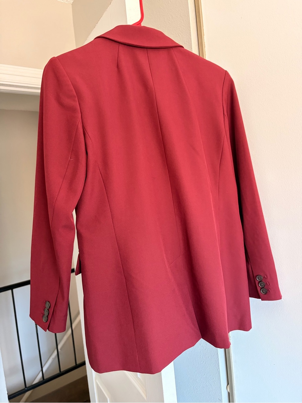 NWOT Women’s Suit from Banana Republic - Picture 5 of 5